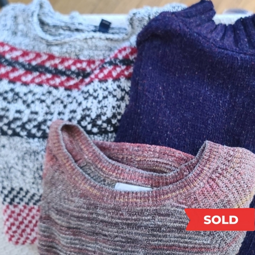 Womans's Multicolor Sweater Collection